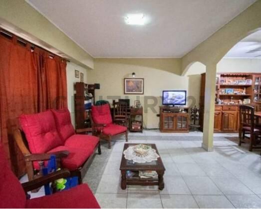 Casa en venta 2 dormitorios verde cochera apto banco LA PLATA — foto 1