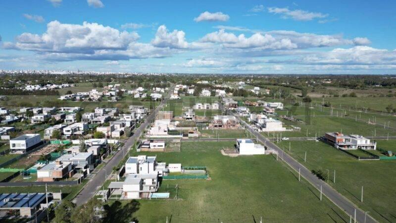 Lotes en venta Barrio Don Carlos Gorina — foto 1