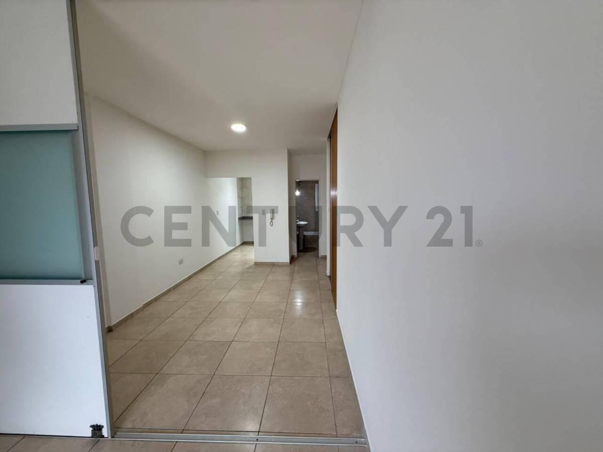 DEPARTAMENTO EN ALQUILER LA PLATA — foto 1