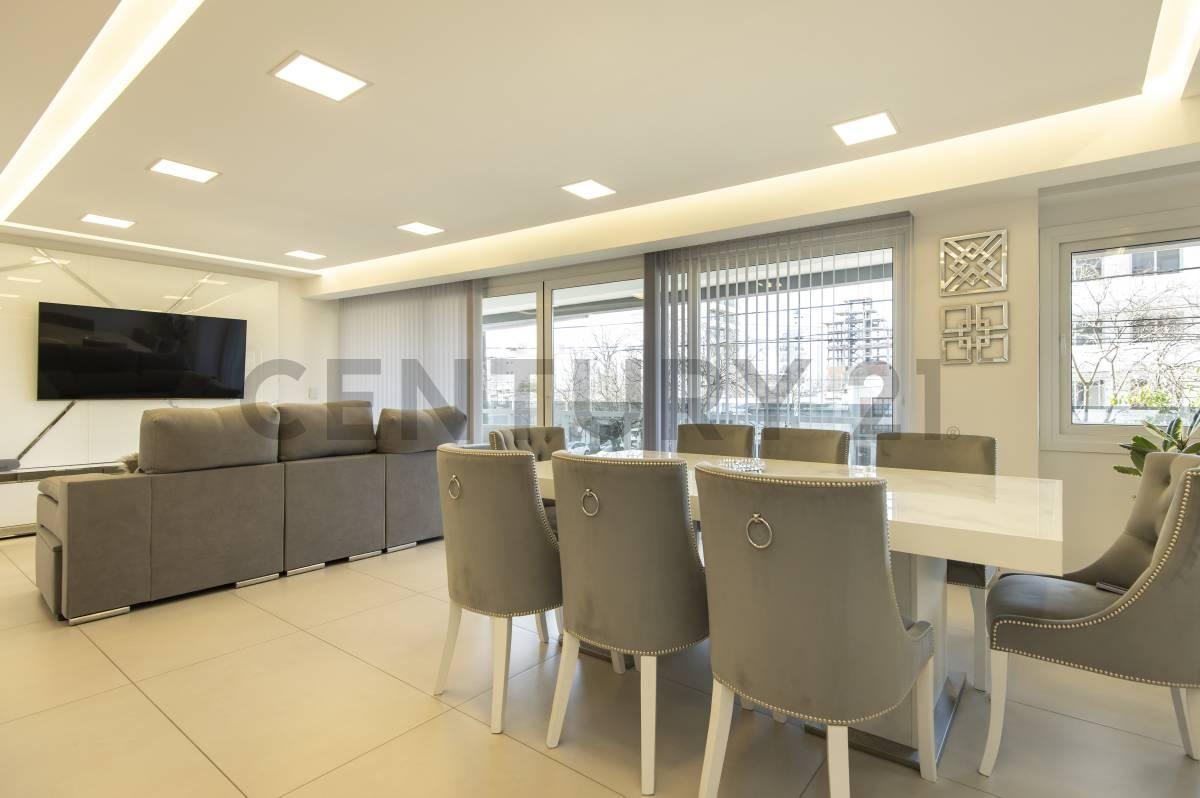 Departamentos de categoria en venta en La Plata — foto 1