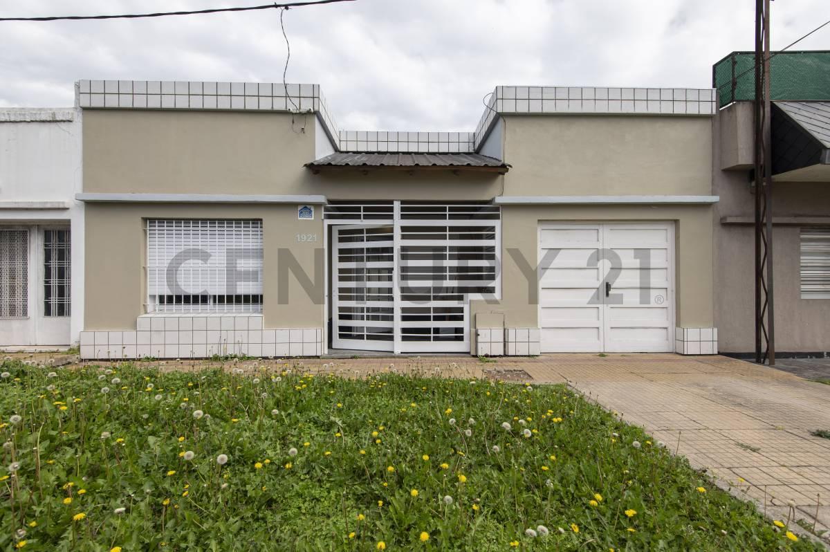 CASA EN VENTA EN LA PLATA — foto 1