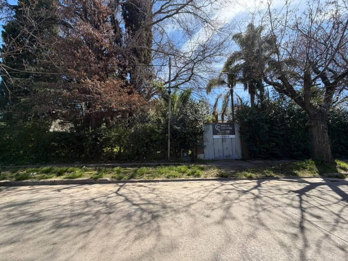 Lotes en venta en City Bell - Ideal constructor — foto 1