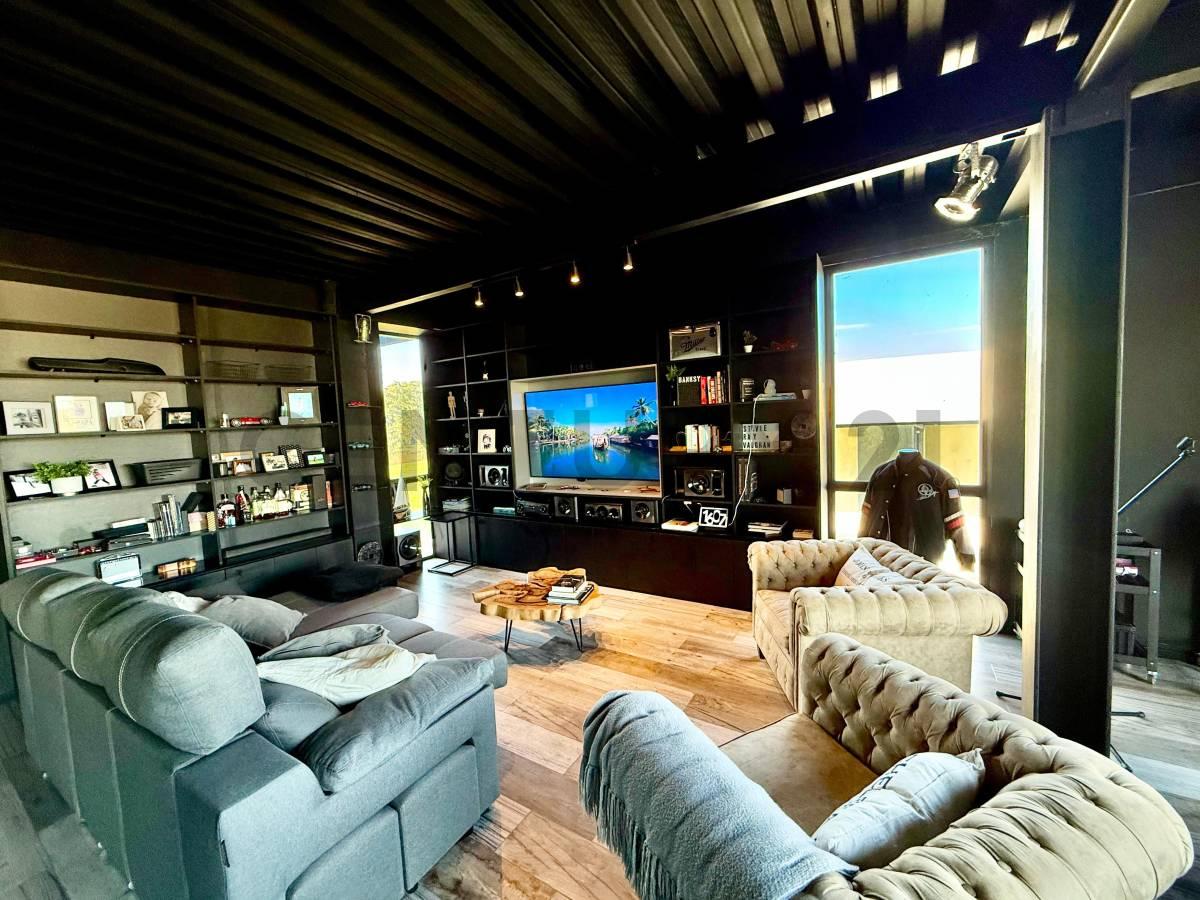 Casa en alquiler anual con muebles, para los amantes de los autos y el rio , Barrio Nautico El Canal — foto 1