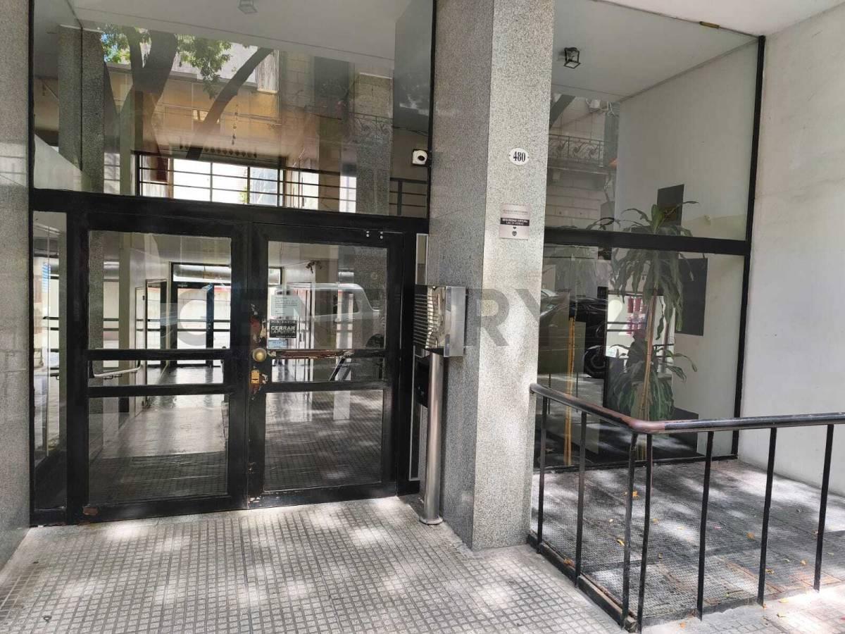 VENTA DEPARTAMENTO 4amb BARRACAS Piso Alto — foto 1