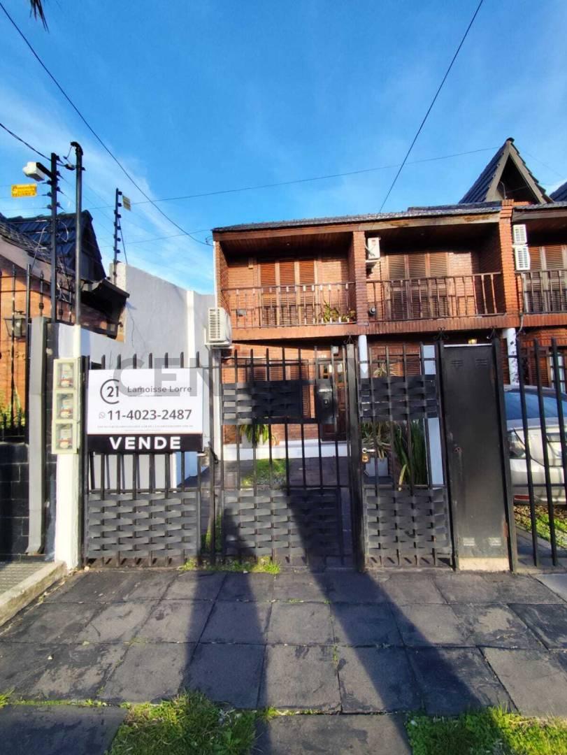 VENTA DUPLEX 3 AMBIENTES, Morón, Apto Credito — foto 1