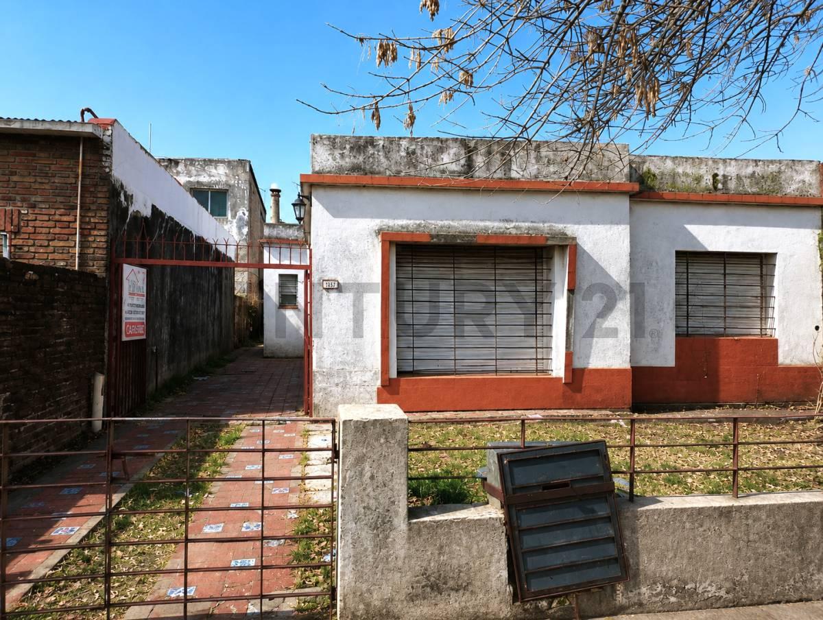 Venta Casa Americana 4 AMB en San Antonio de Padua. Apta Credito — foto 1