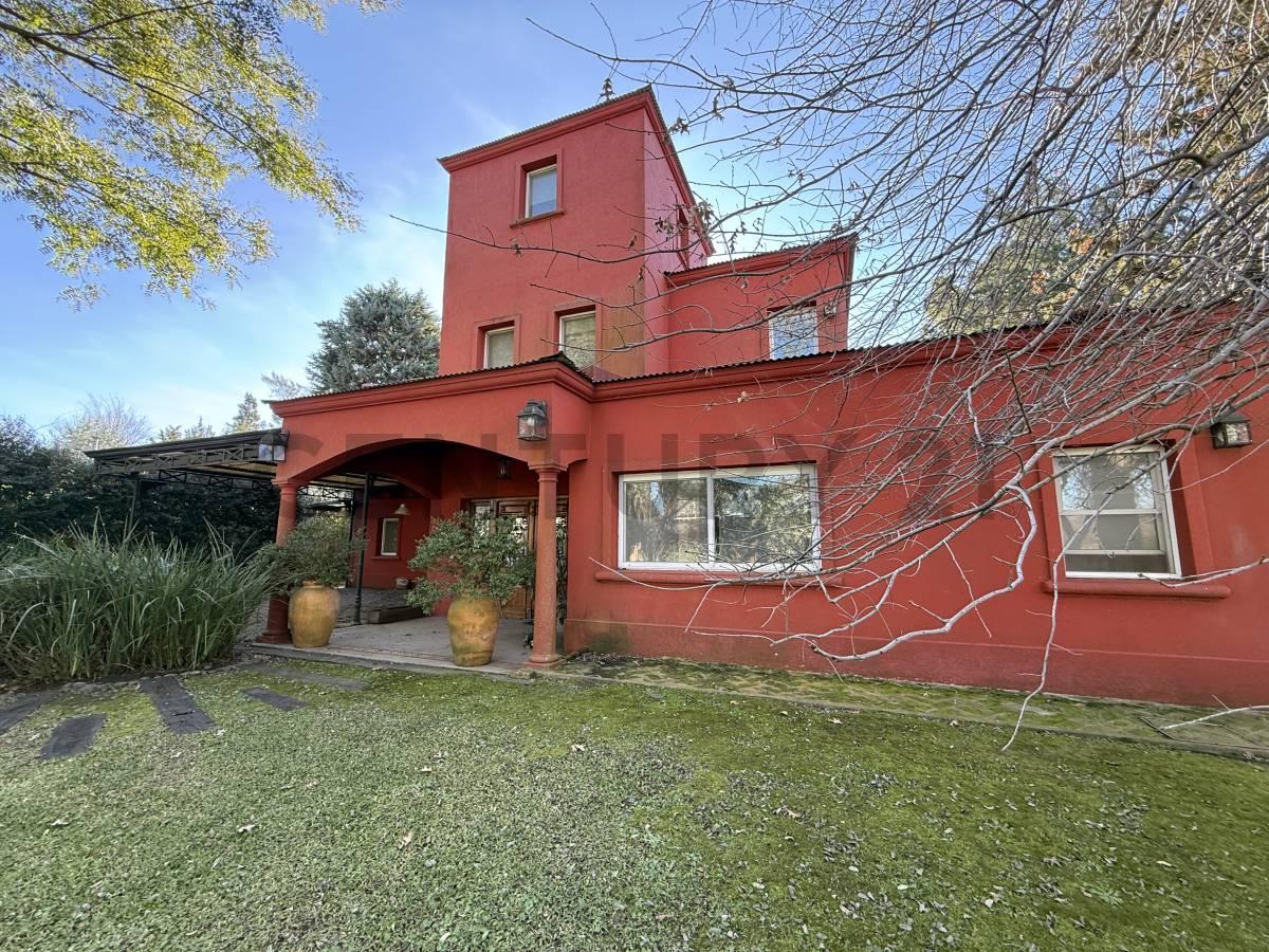 Casa de 7 ambientes 5 baños y amarra en Barrio San Isidro Labrador, Villanueva Tigre — foto 1