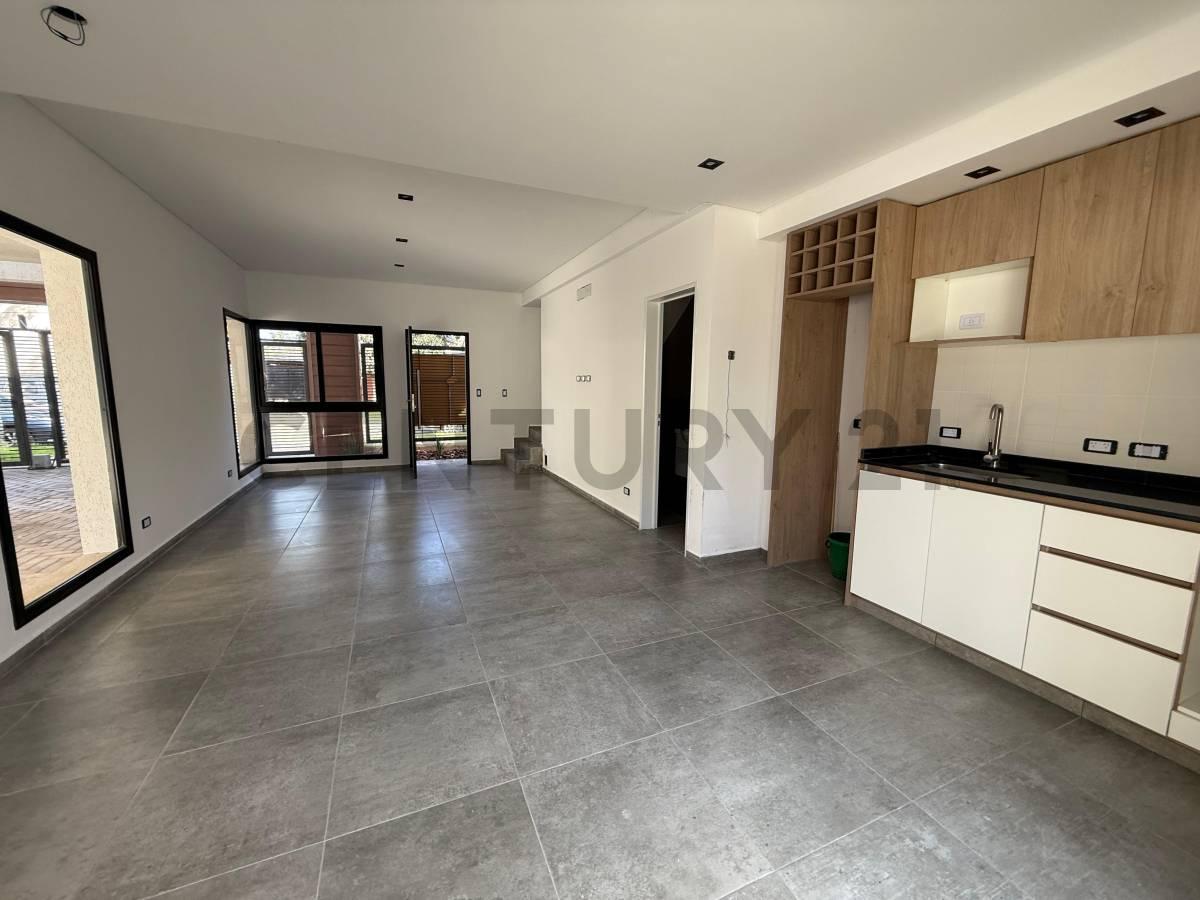 Venta PH 4 Ambientes cochera en complejo cerrado, Ituzaingo — foto 1