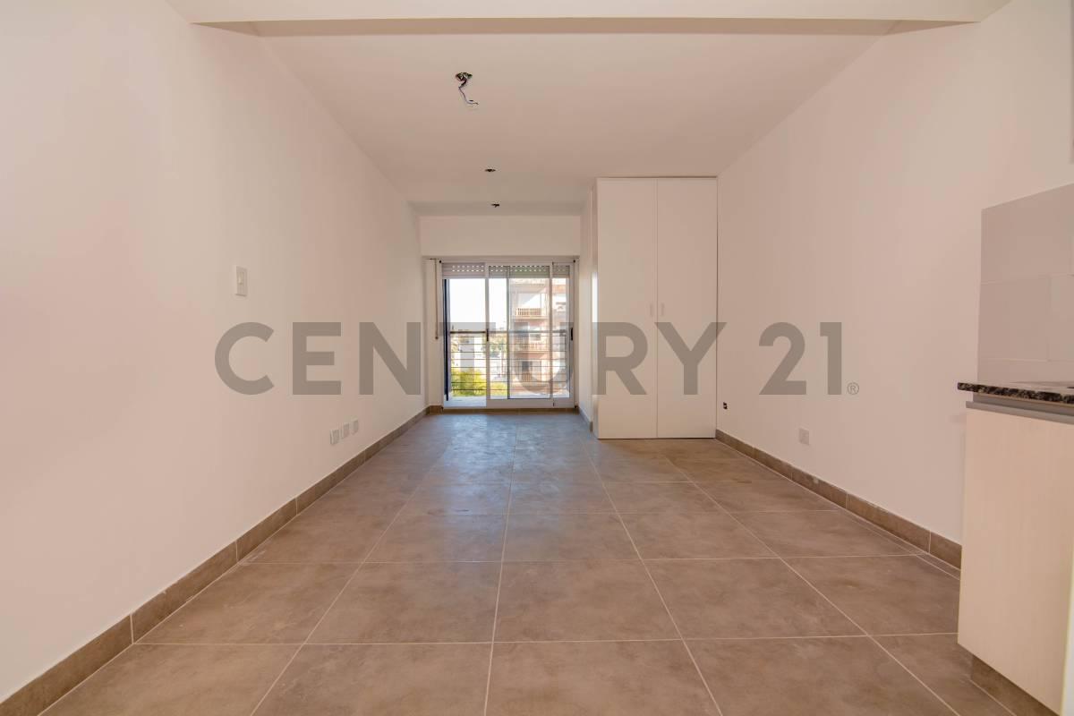 Venta Monoambiente con balcón al frente en Lourdes, Rosario — foto 1