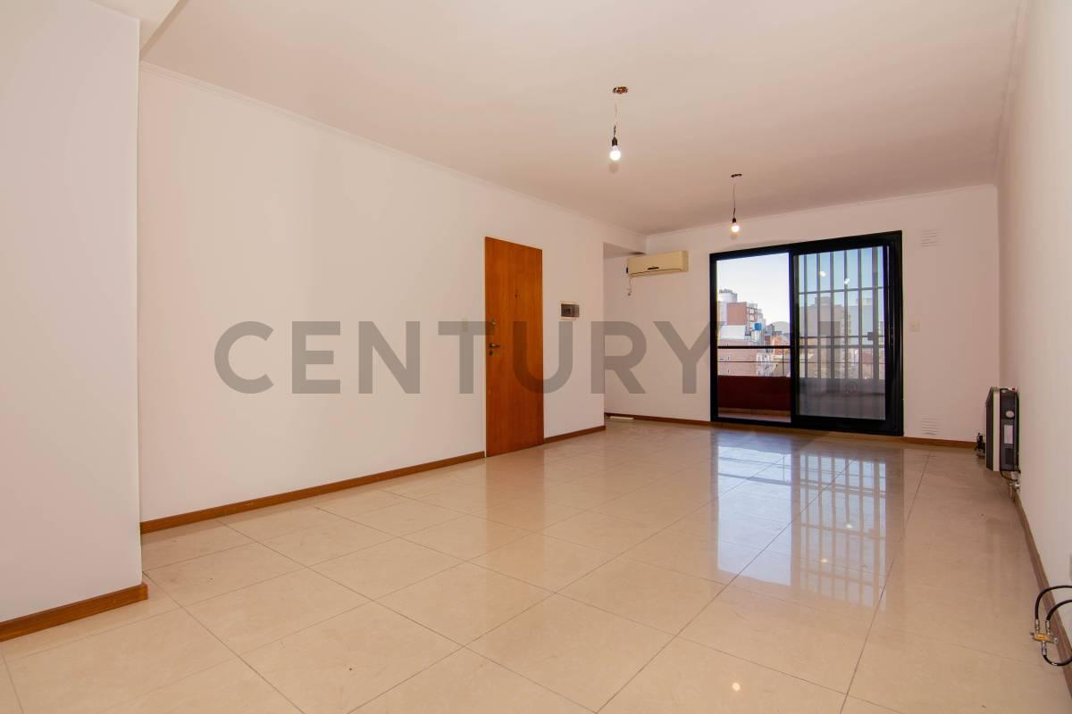 Venta Departamento de 2 Dormitorios con cochera en Echesortu, Rosario — foto 1