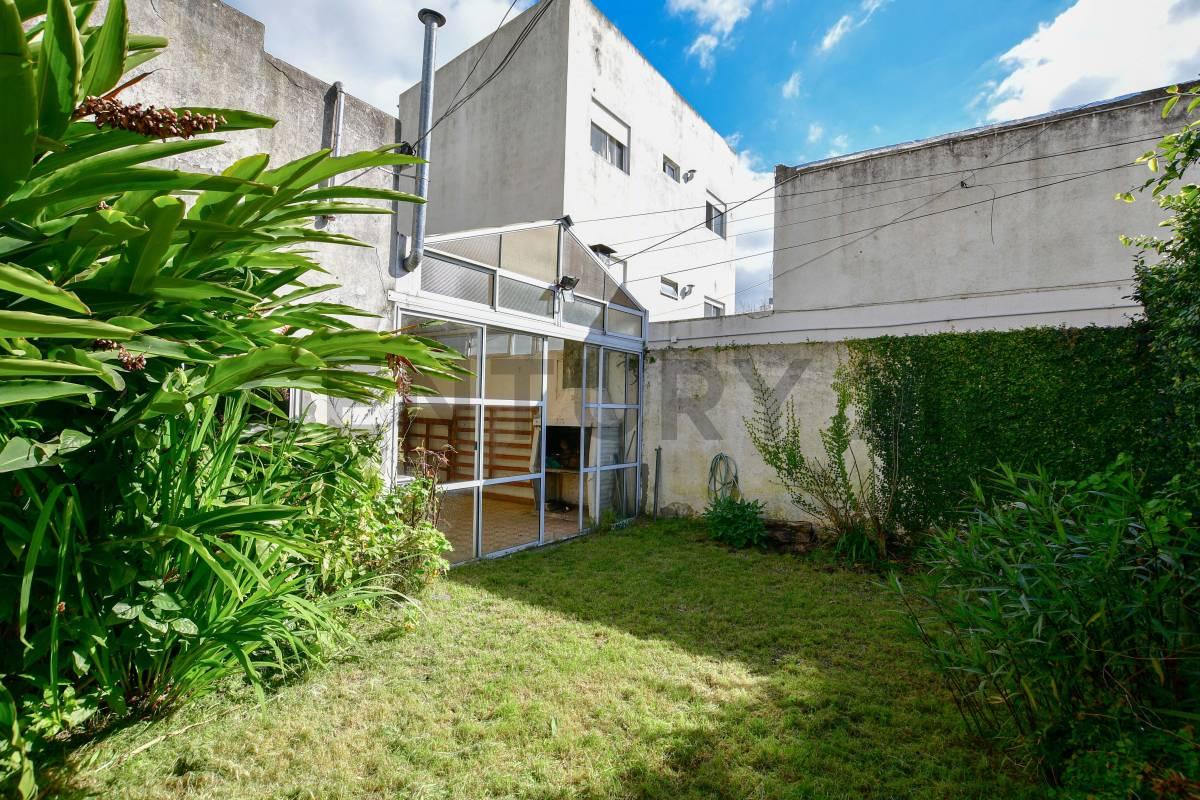 VENTA CASA 3 DORMITORIOS LA PLATA 190M2 — foto 1
