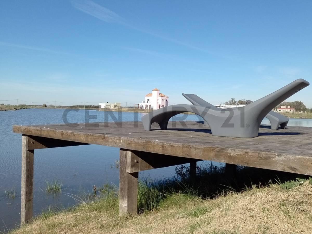 Venta Lote en Ruta 2 Barrio Campos de La Enriqueta — foto 1