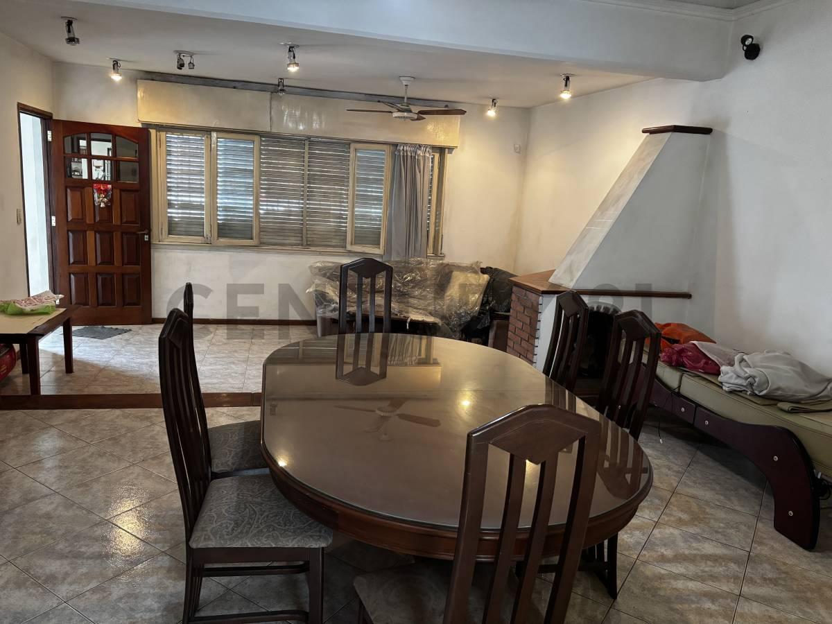 Casa con terraza y garaje en Crucecita — foto 1