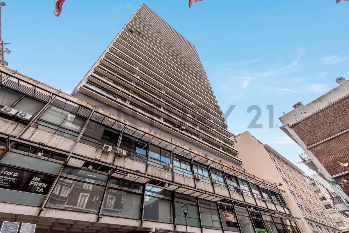 Monoambiente en venta con Cochera - Microcento — foto 1