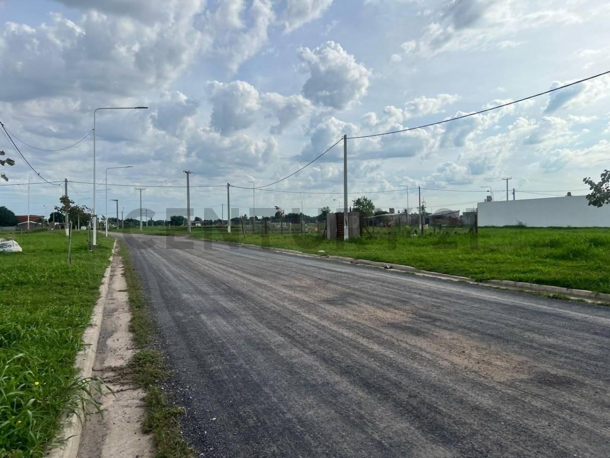 Venta lote en barrio abieto Jardines de Esther — foto 1