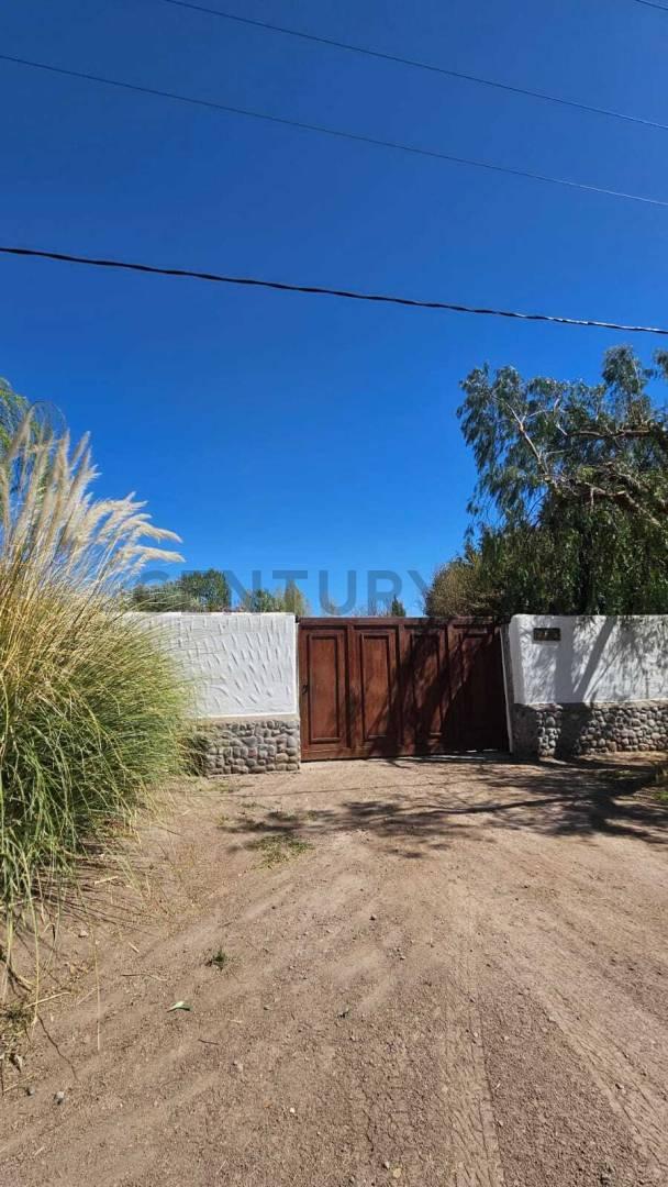 EXCLUSIVA CASA EN SAN MARTIN — foto 1