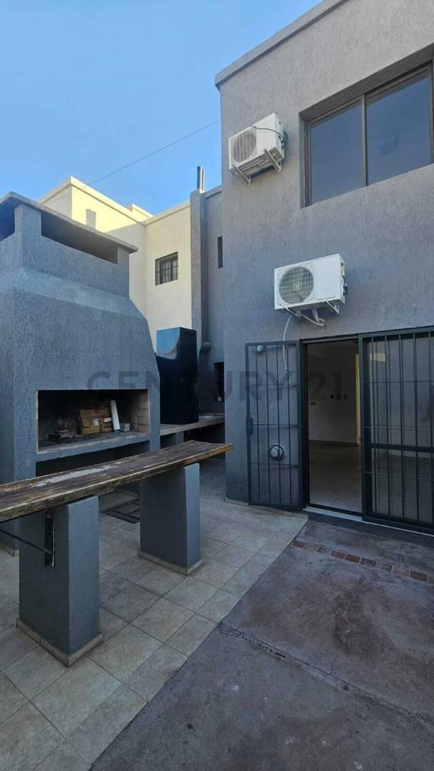 OPORTUNIDAD LUMINOSO DUPLEX EN MAIPU — foto 1