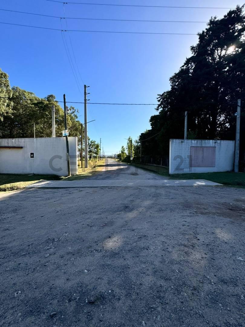 LOTE BARRIO ABIERTO LAS CALANDRIAS — foto 1