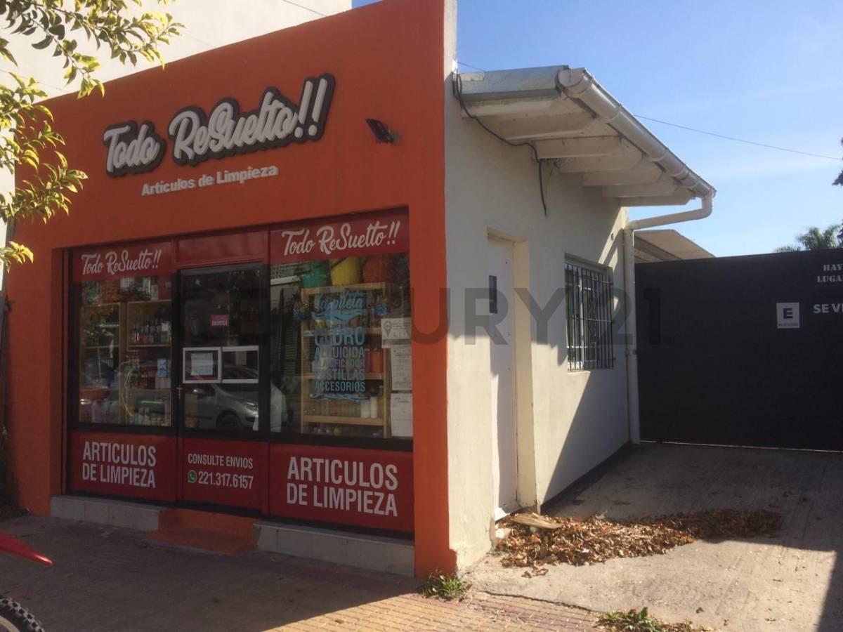 34 entre 24 y 25. Terreno en venta en La Plata — foto 1