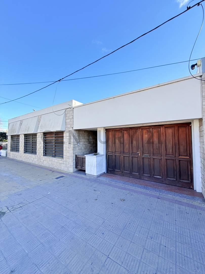 Diagonal 74 esquina 30, Casa en venta, La Plata. — foto 1