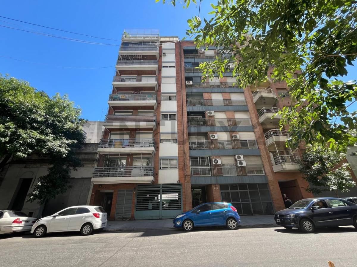 Venta Semipiso de 4 AMBIENTES - COCHERA -SUPER LUMINOSO - EXCELENTE UBICACIÓN - Almagro — foto 1