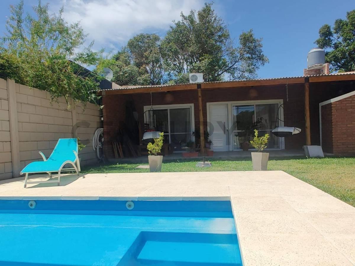 VENTA CASA QUINTA CON PISCINA EN DUGGAN-SAN ANTONIO DE ARECO- PERMUTA — foto 1