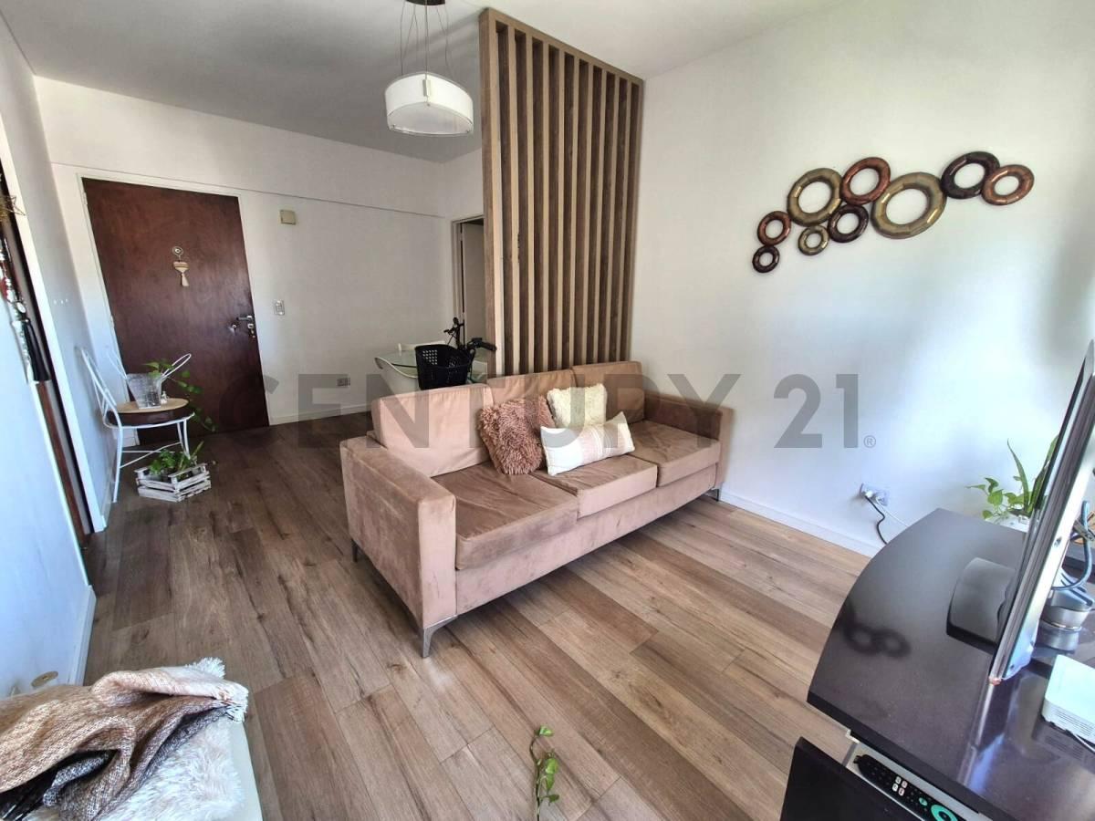 VENTA 3 AMBIENTES - PISO ALTO - MUY LUMINOSO - SOBRE AV LIBERTADOR OLIVOS — foto 1