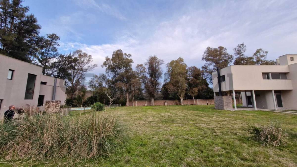 VENTA LOTE CLUB DE CAMPO LA ARBOLADA — foto 1