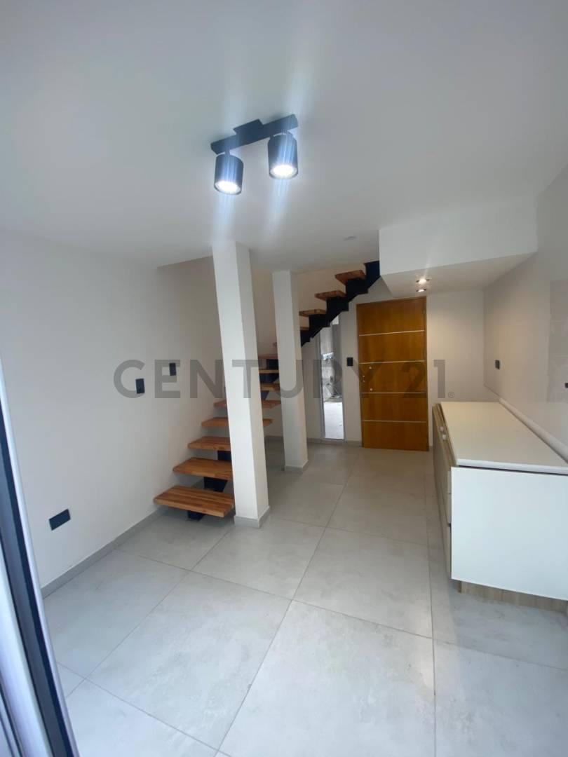 Duplex a estrenar en Luzuriaga, perfecto para inversiones! — foto 1