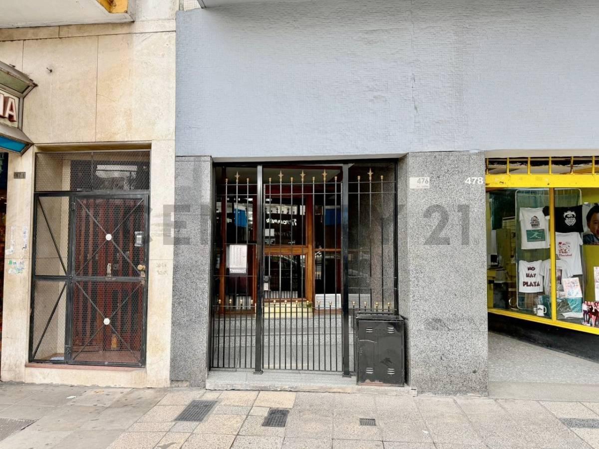 Venta Dto de 3 Amb en el Centro de Avellaneda A 15 m del obelisco.AC . AP — foto 1
