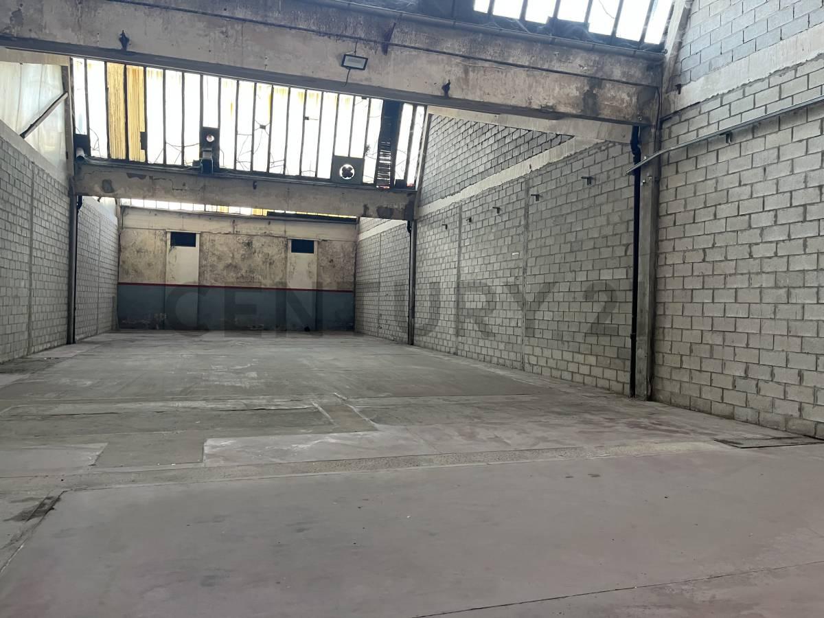 Deposito de 375 m² en Alquiler, Dentro de Predio con Seguridad, Florida Oeste — foto 1