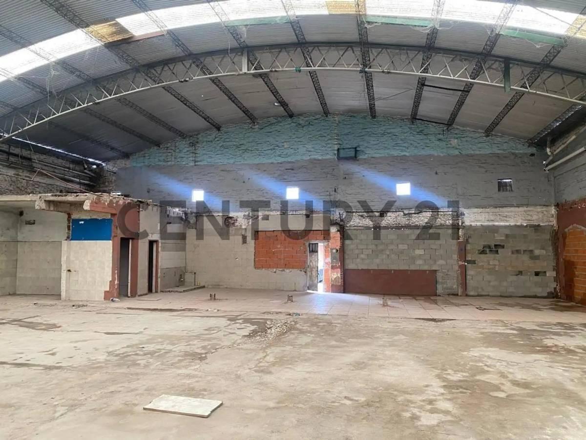 Venta Depósito en Grand Bourg. — foto 1