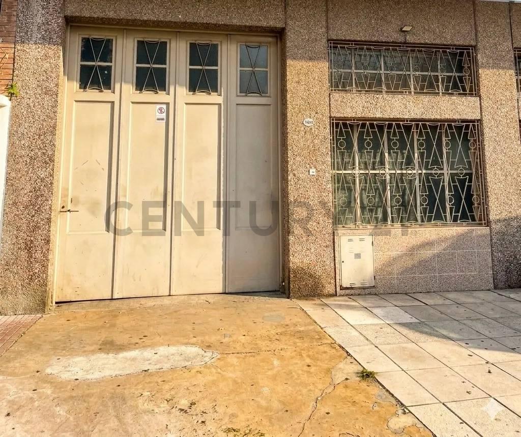Local / Depósito / Galpón en Alquiler – Villa Devoto — foto 1