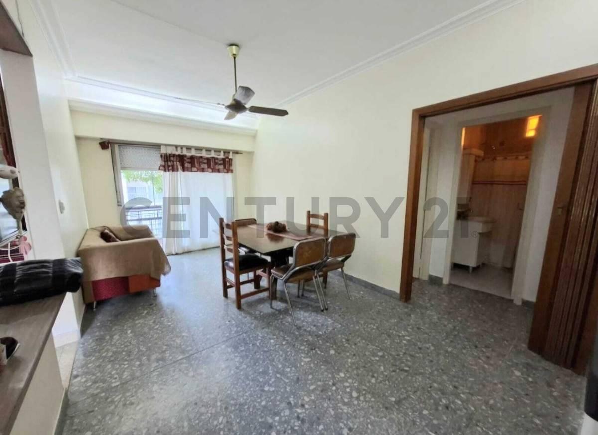 PH 3 AMBIENTES EN VENTA CON BALCÓN- SIN EXPENSAS- — foto 1