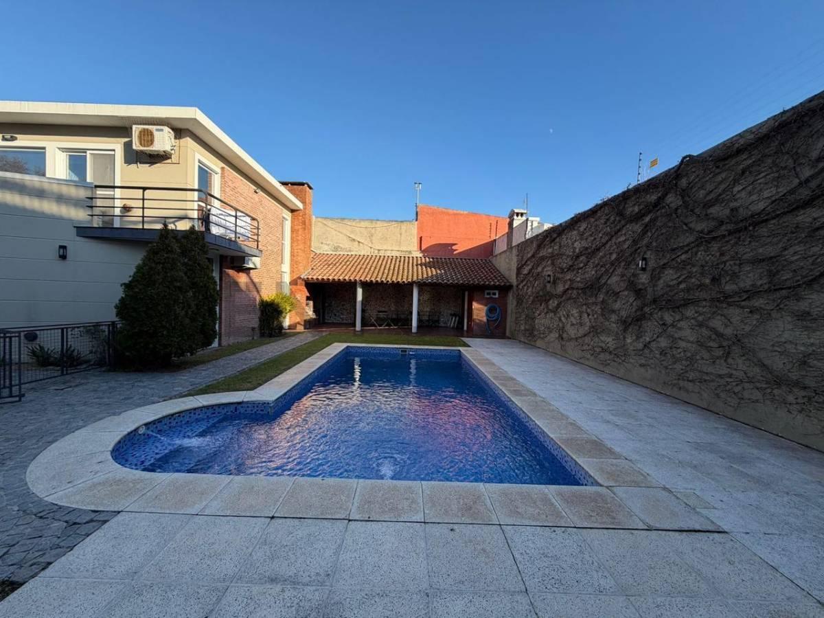 PH 6 Ambientes estilo Casa| Condominio Premium | APTO CREDITO | Pileta, Parrilla, Cochera Cub — foto 1