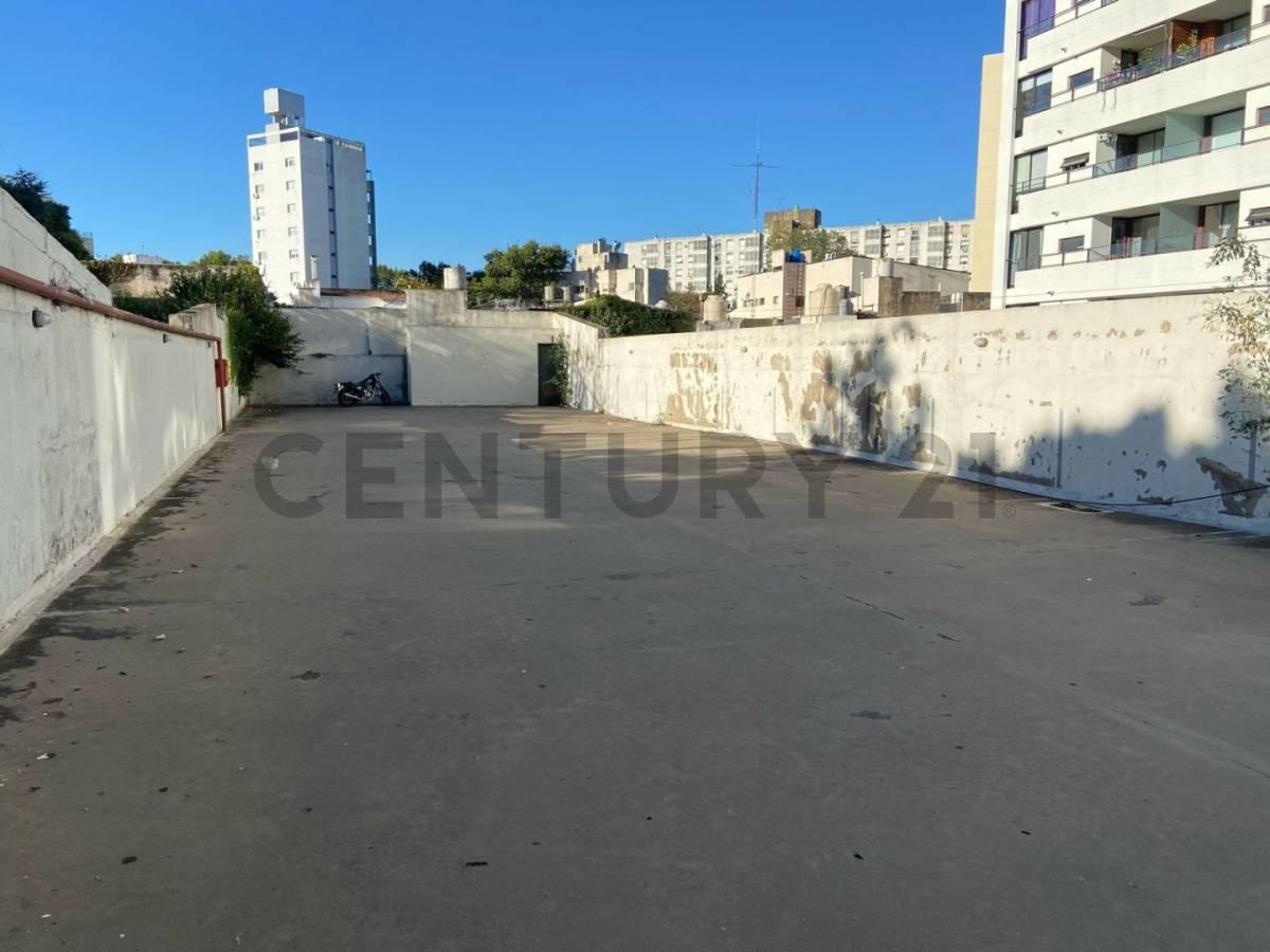 Cochera en venta en La Plata — foto 1