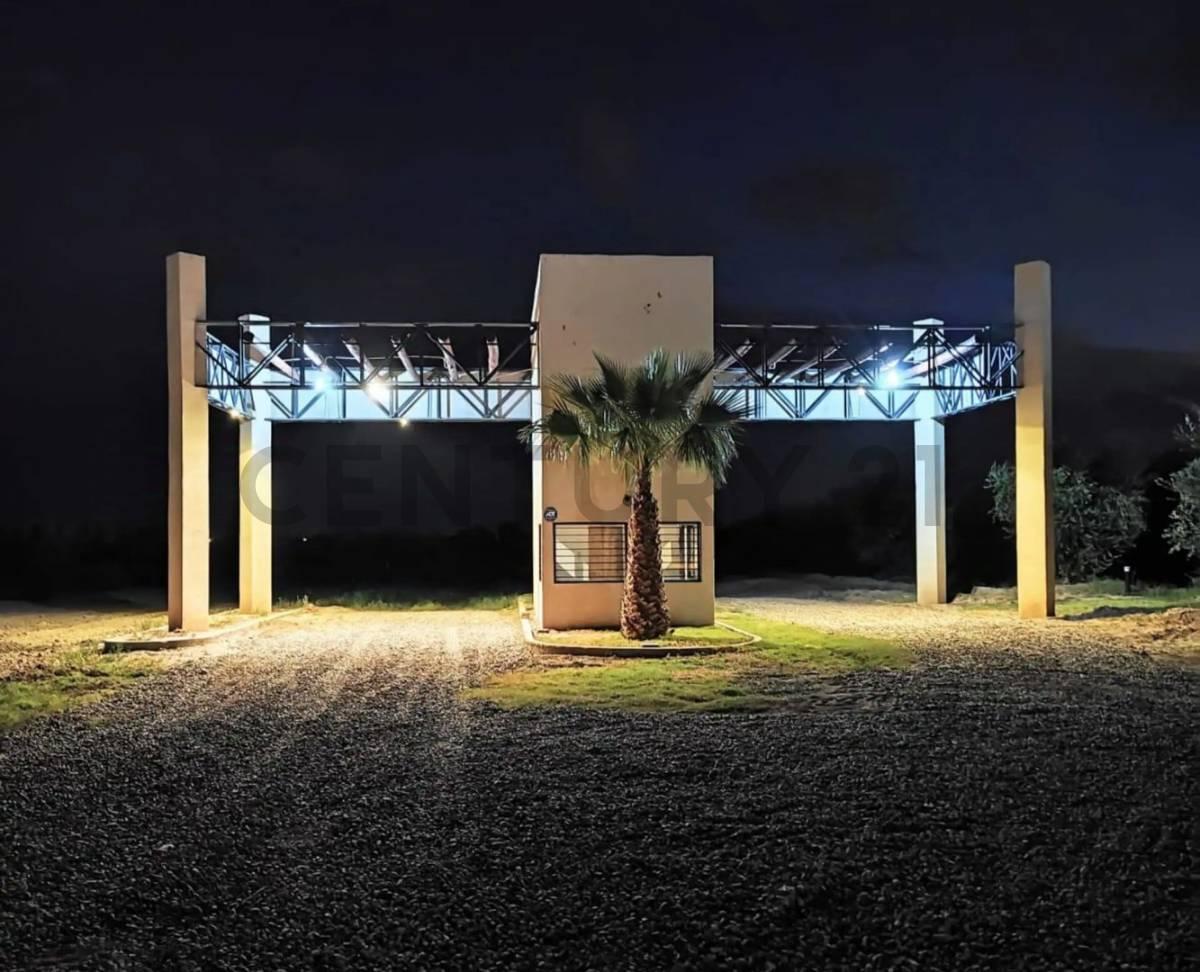 Century 21 Lucio Barroso Ofrece a la venta en Barrio Privado Olivares de San Roque. — foto 1