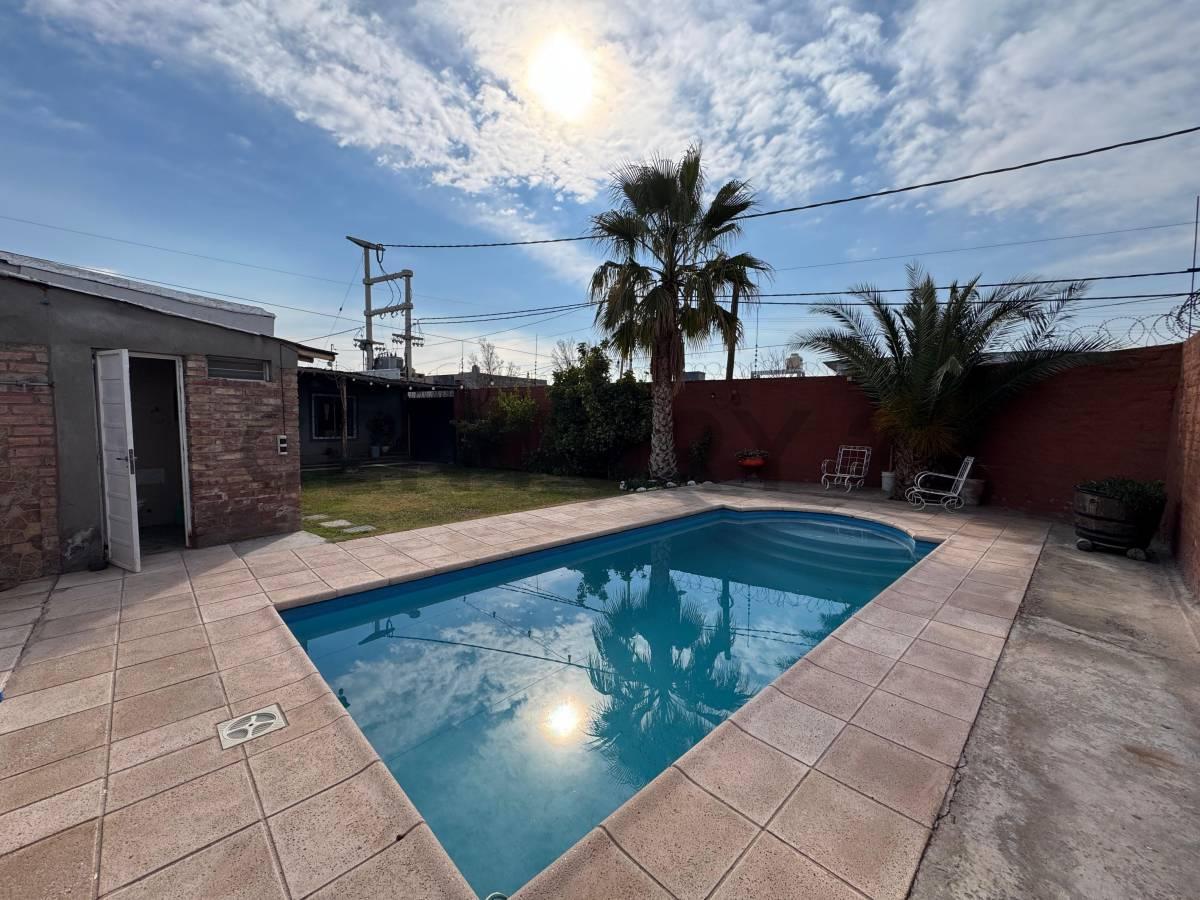QUINCHO CON PILETA EN VENTA — foto 1
