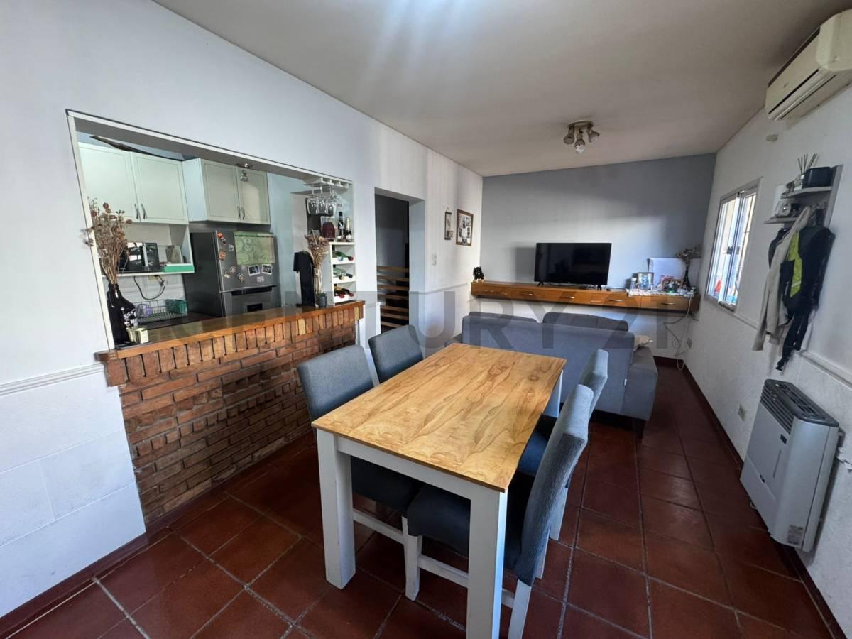 DEPARTAMENTO/DUPLEX EN VENTA EN BARRIO CERRADO — foto 1