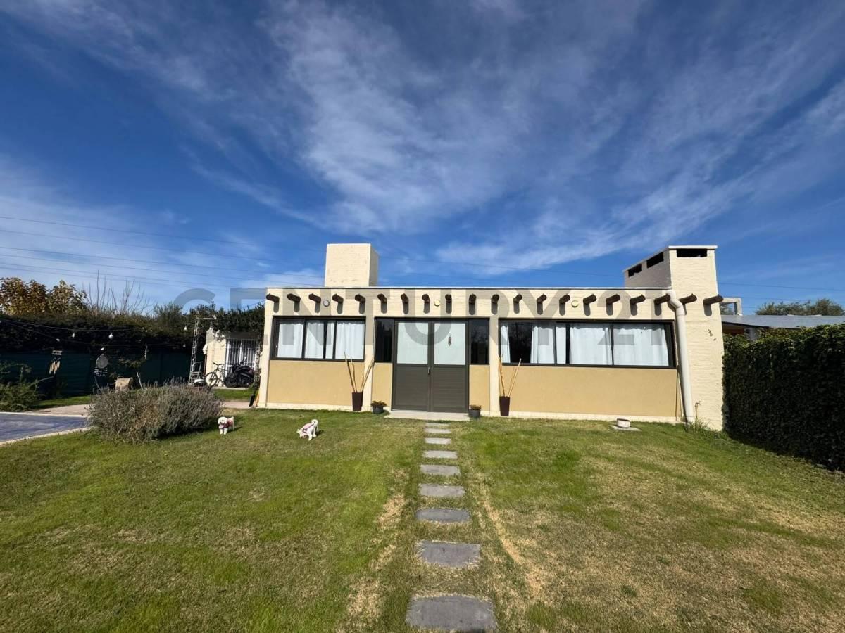 CASA EN VENTA EN LUJAN DE CUYO. — foto 1