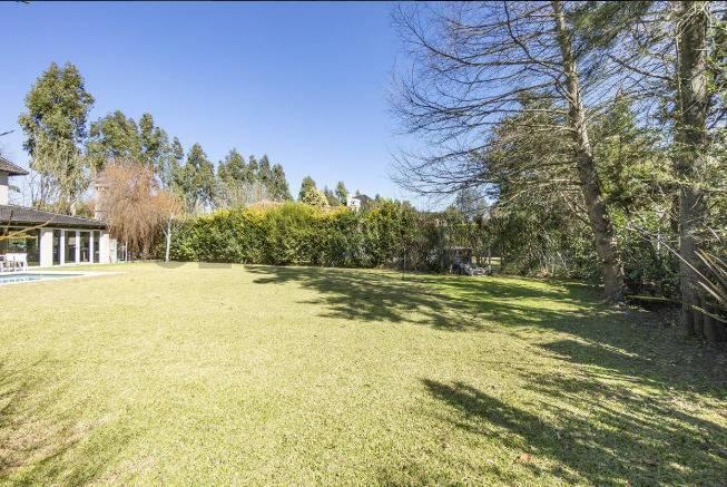 VENTA – CASA 4 AMBIENTES EN BARRIO SOLAR DEL BOSQUE-CANNING — foto 1