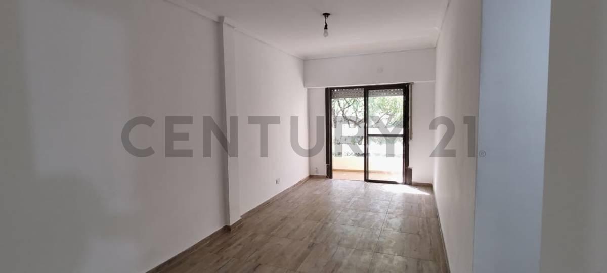 Departamento de 2 ambientes en el centro de Banfield! — foto 1