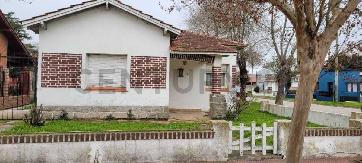 VENTA CASA 3 AMBiENTES GARAGE MAS LOCAL GENERAL PIRAN — foto 1