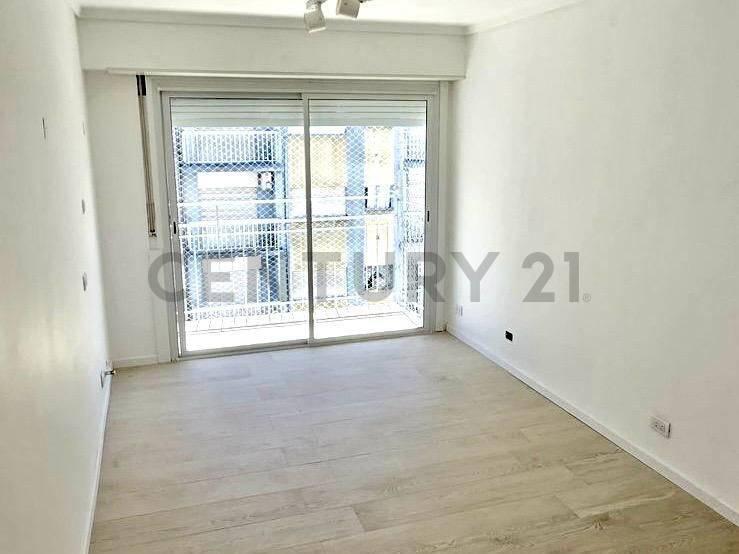 VENTA DEPARTAMENTO 2 AMBIENTES MAR DEL PLATA CENTRO RECICLADO — foto 1