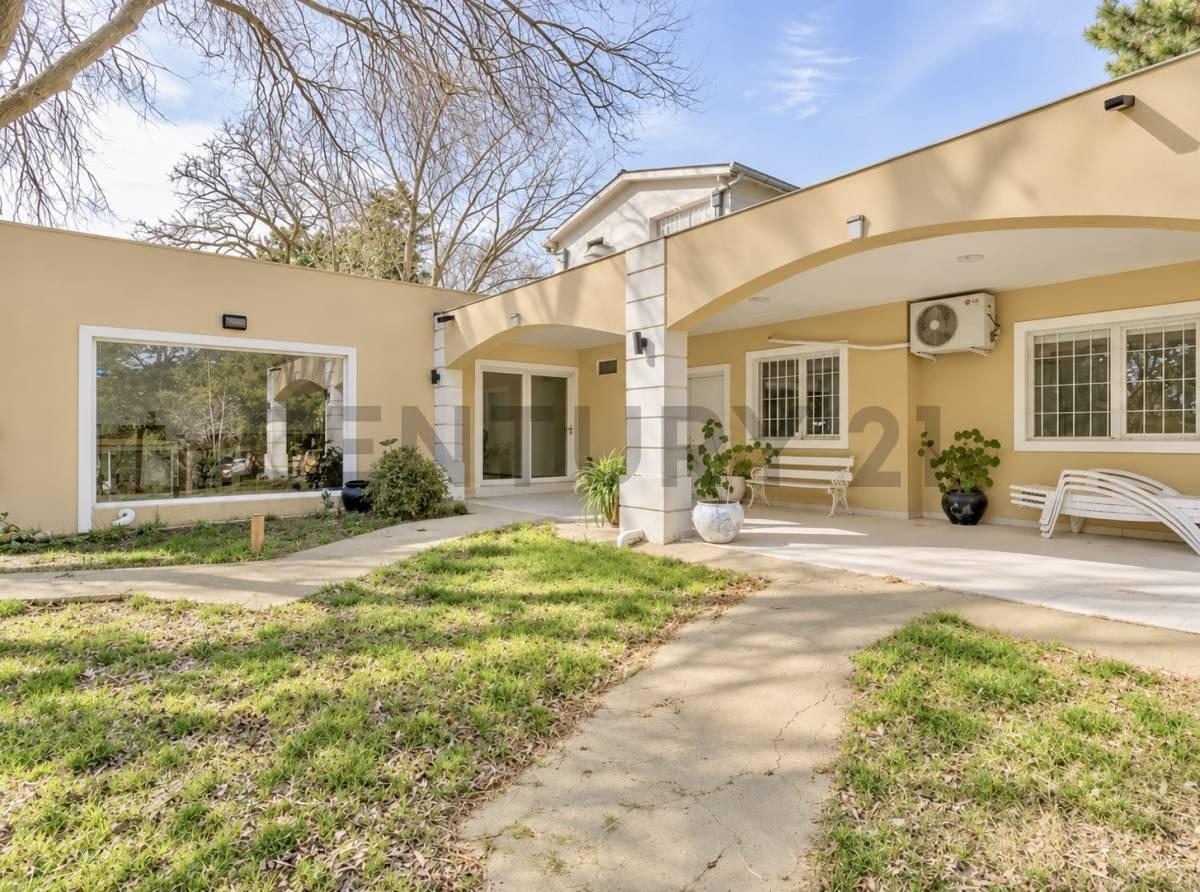 VENTA CASA 4 AMBIENTES SIERRA DE LOS PADRES — foto 1