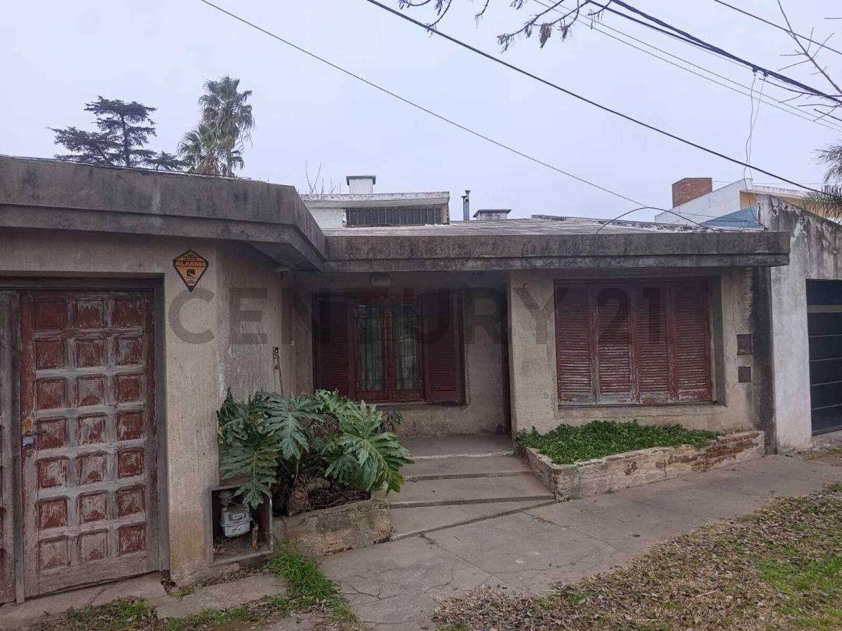 Casa en venta en Barrio Posta – Capitán Bermúdez — foto 1
