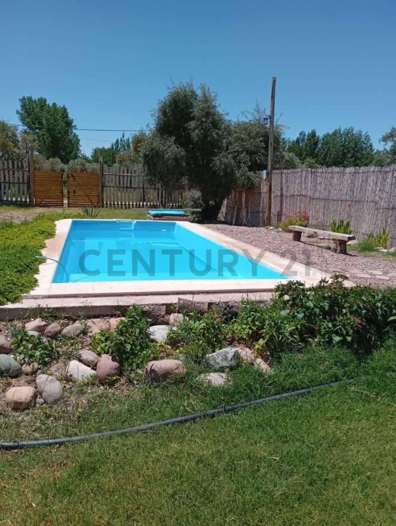 VENTA – Terreno con Quincho y Pileta en Maipú — foto 1