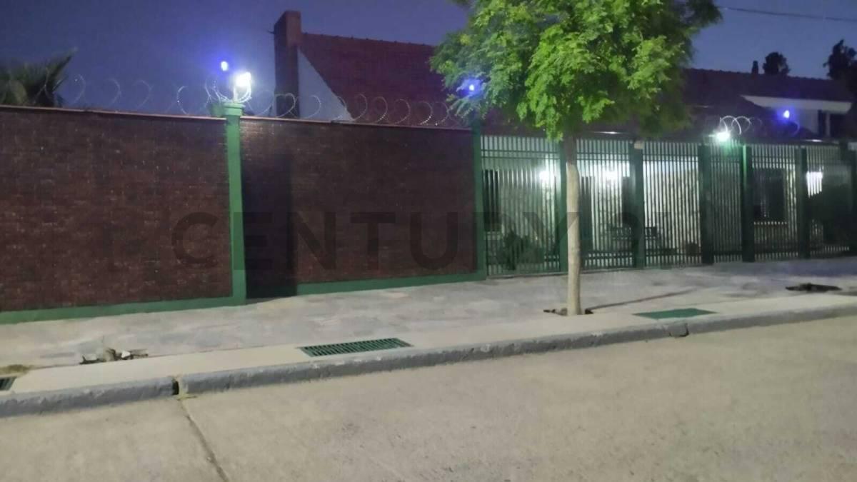 CASA EN GRAL GUTIERREZ MAIPU — foto 1