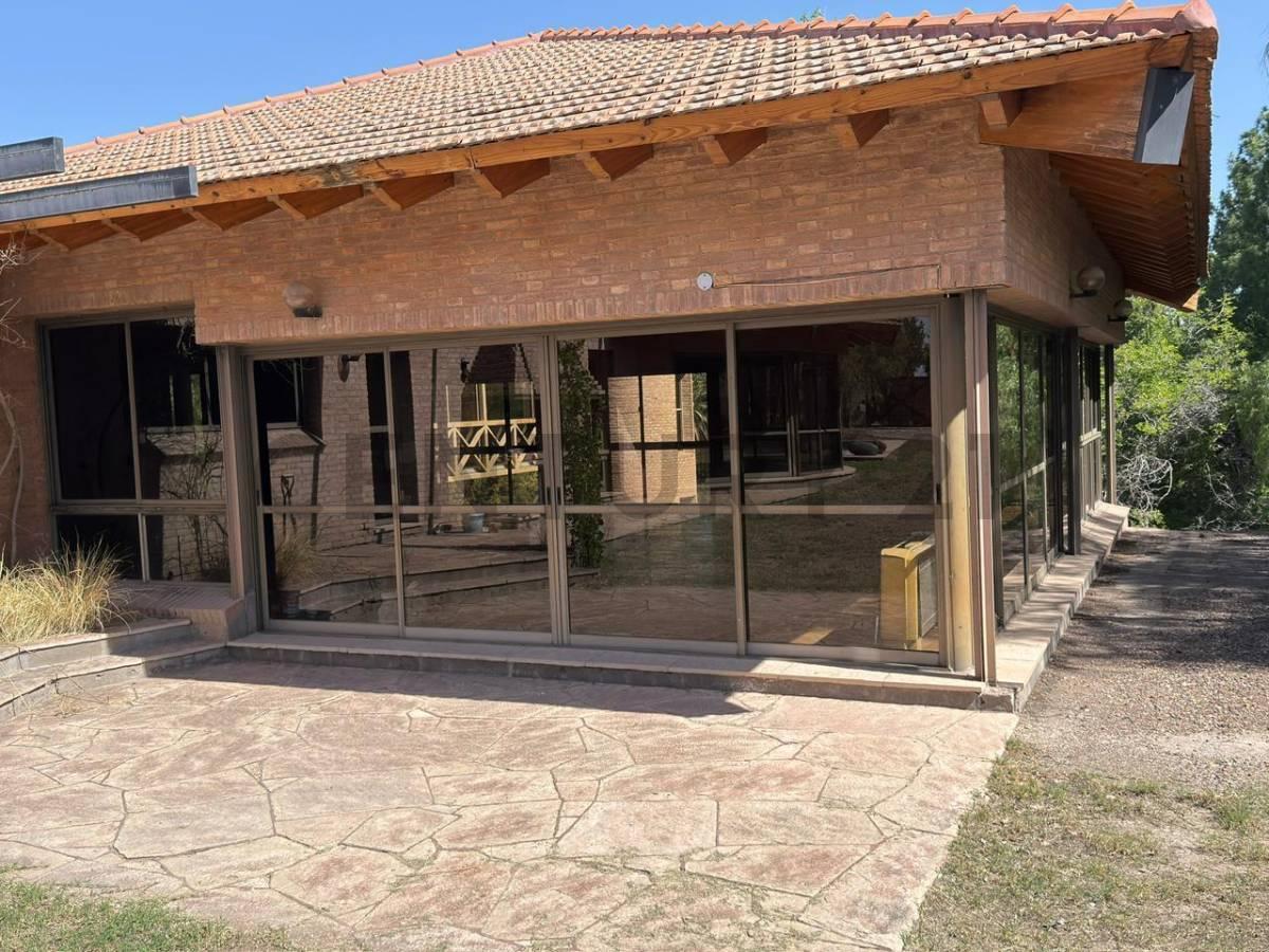 Venta de Casa Chacras en Coria. Luján. Mendoza. — foto 1