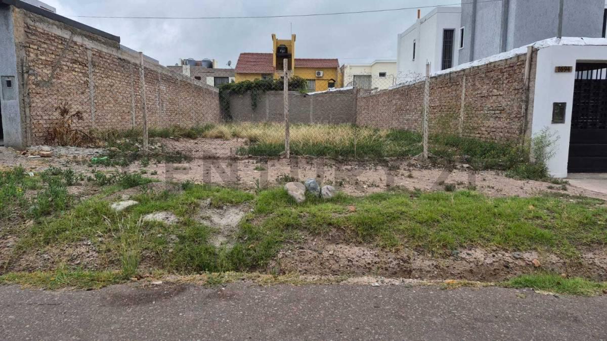 CENTURY 21 VENDE LOTE EN MAIPU MENDOZA. — foto 1